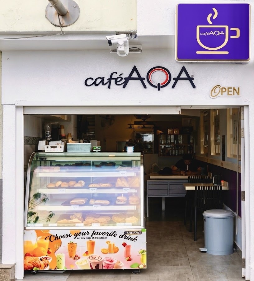 Cafe' AQA photo 1