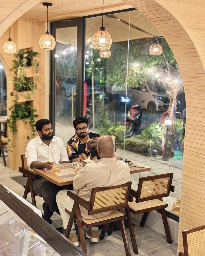 Julienne Restaurant photo 2