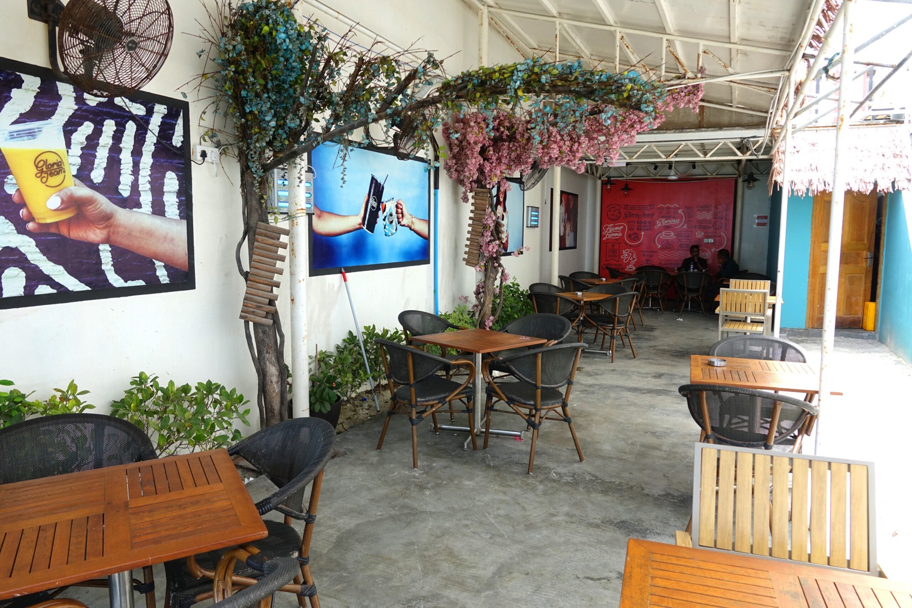 Gloria Jean's Coffees Beach photo 2