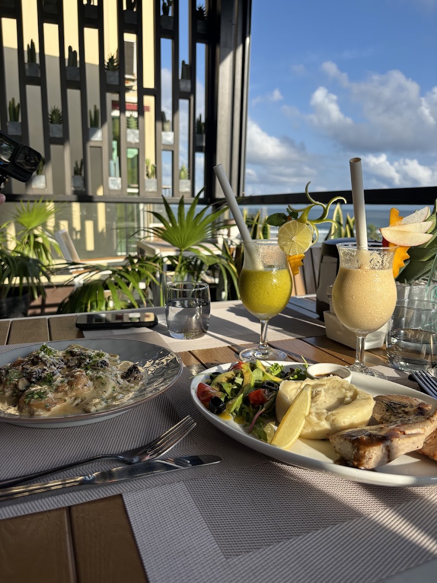 Cafe Starshell