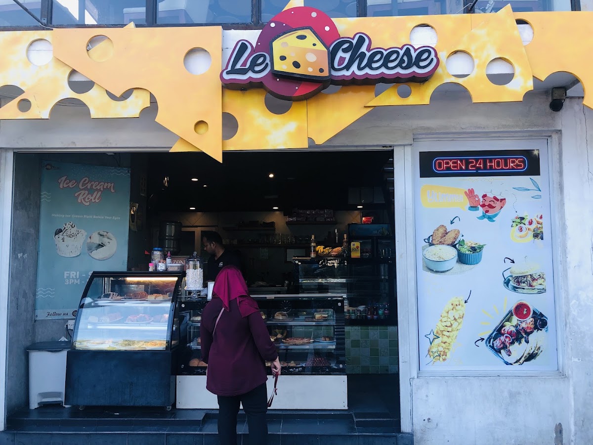 Le Cheese photo 1