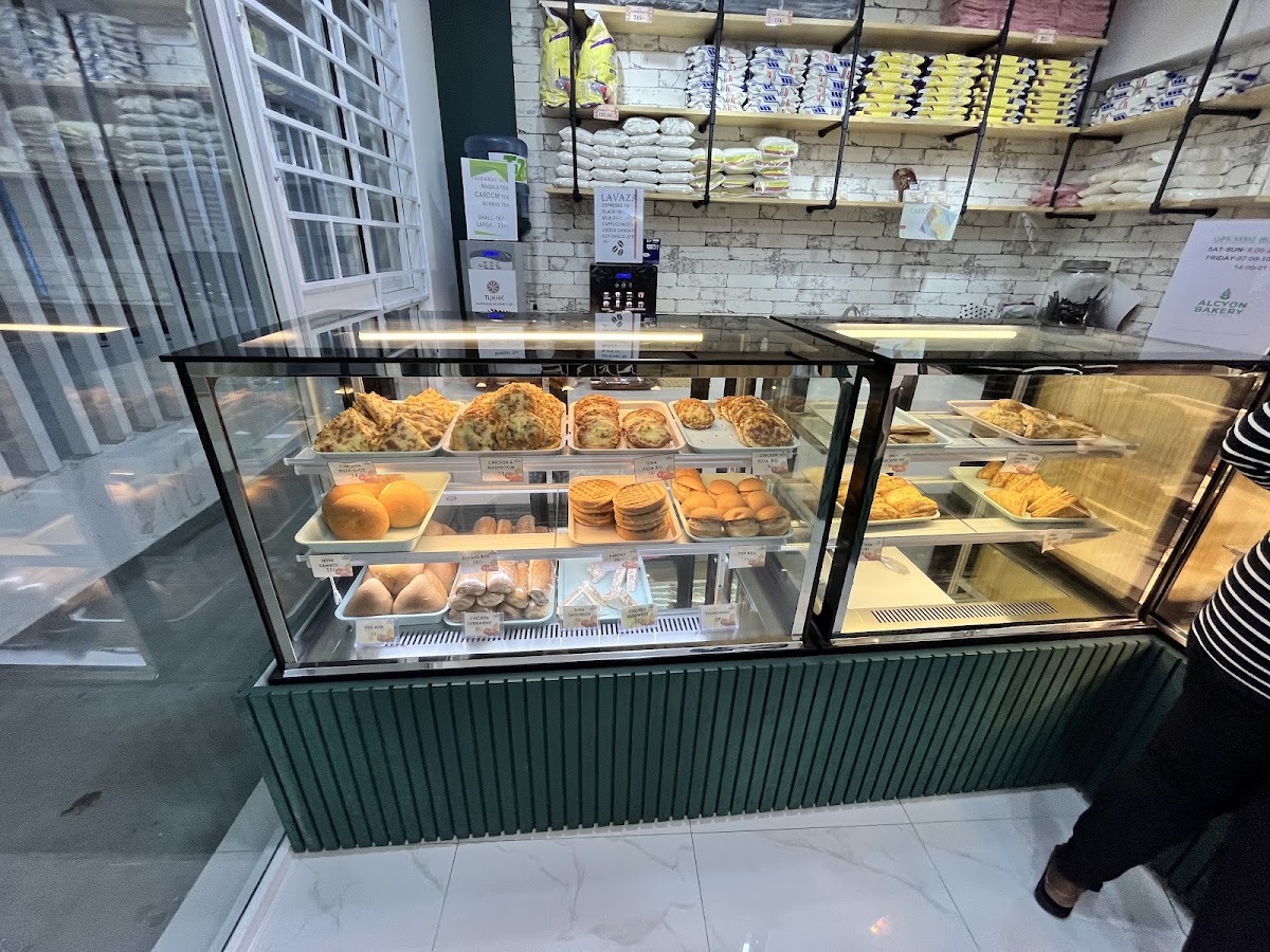 Alcyon Bakery Hiya photo 2