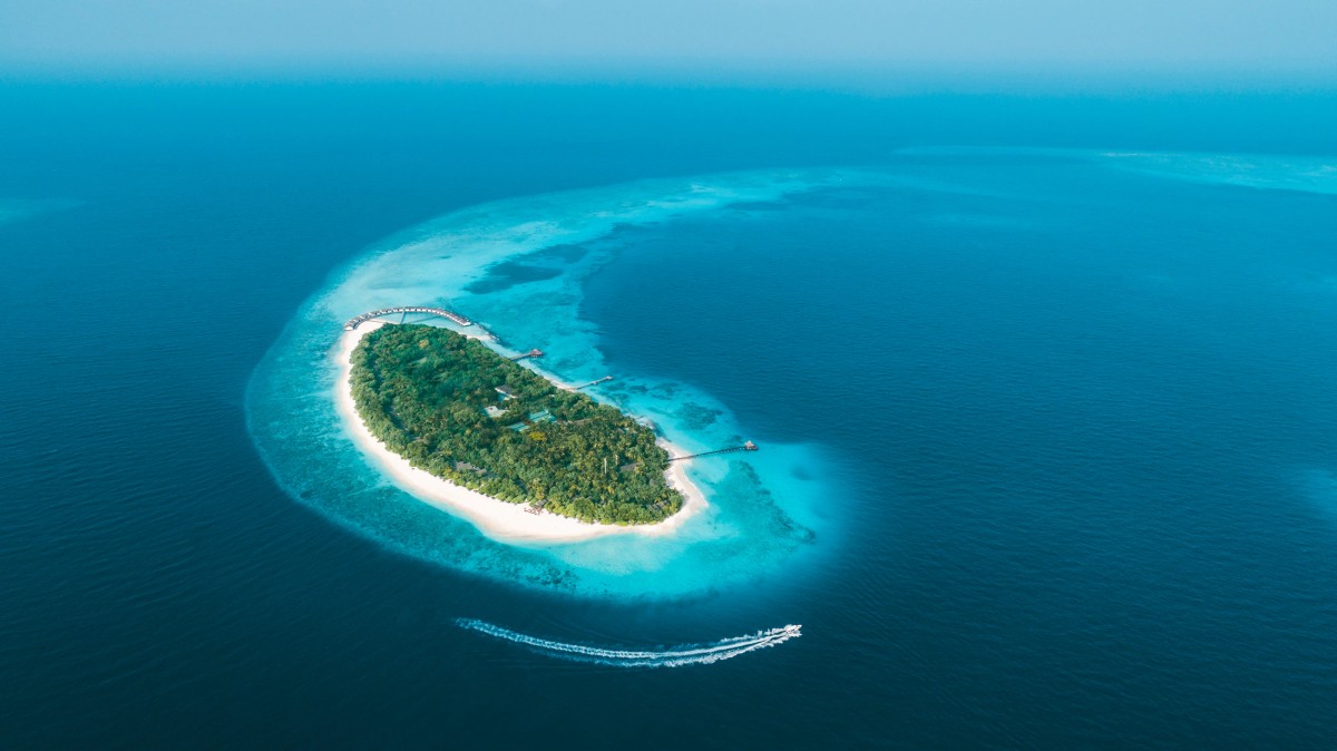 NH Collection Maldives Reethi Resort