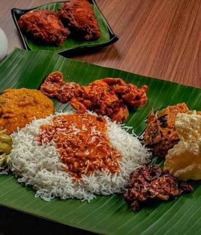 Banana Leaf by KLOX Hulhumale photo 2