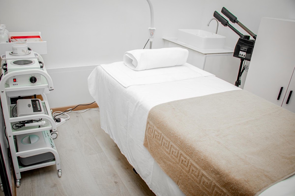 Salonous Hair and Beauty Salon photo 3