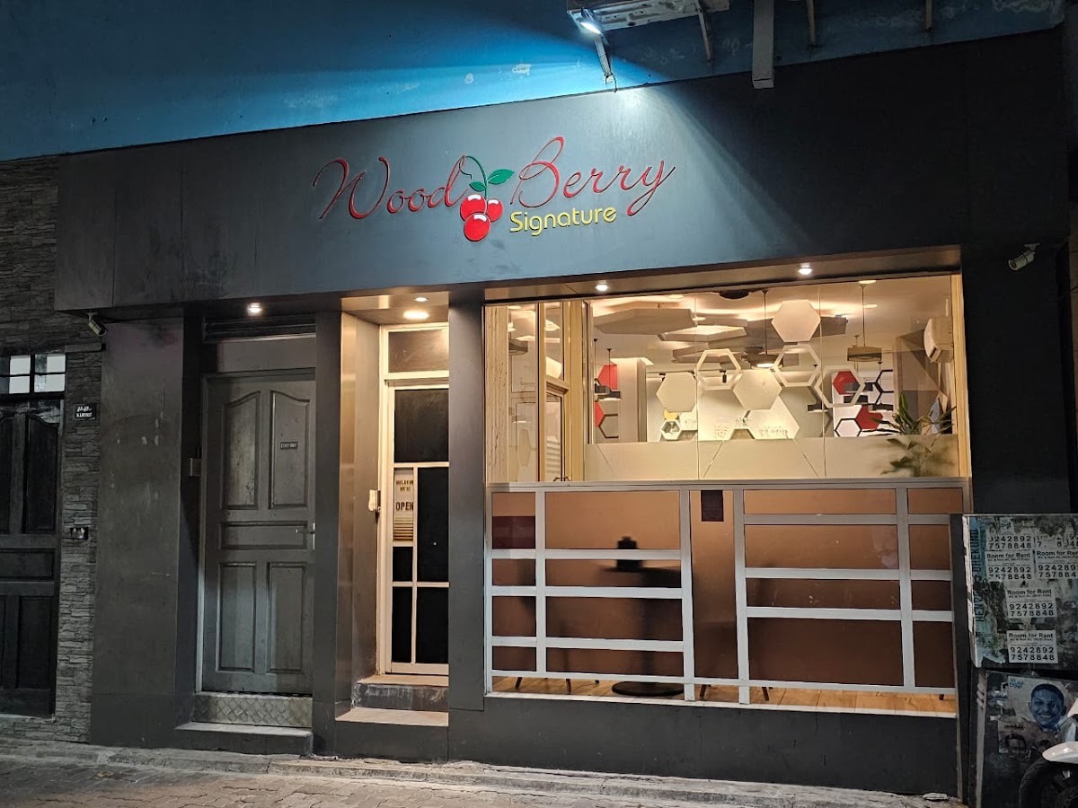 Woodberry Signature