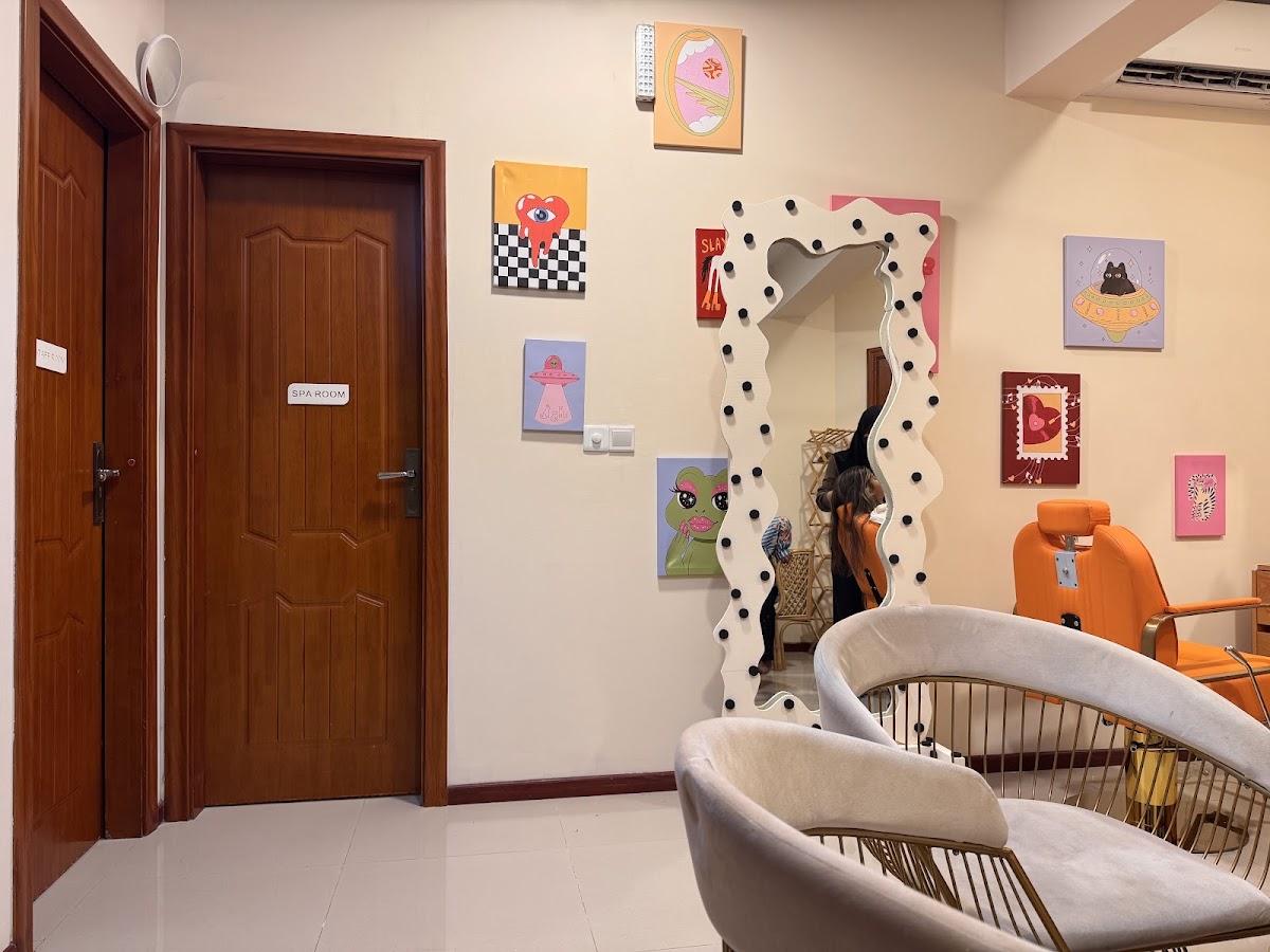 Evelyn beauty studio