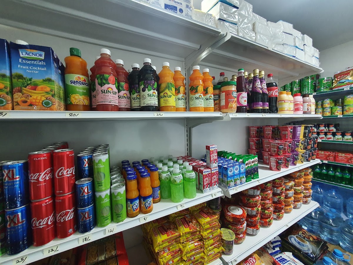 Maahiya Mart