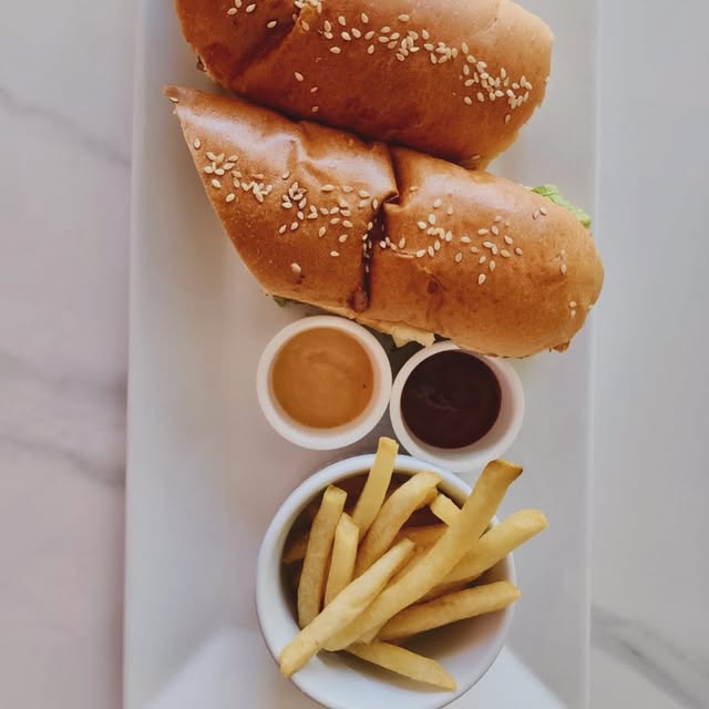 Delicious Meals Restaurant photo 2