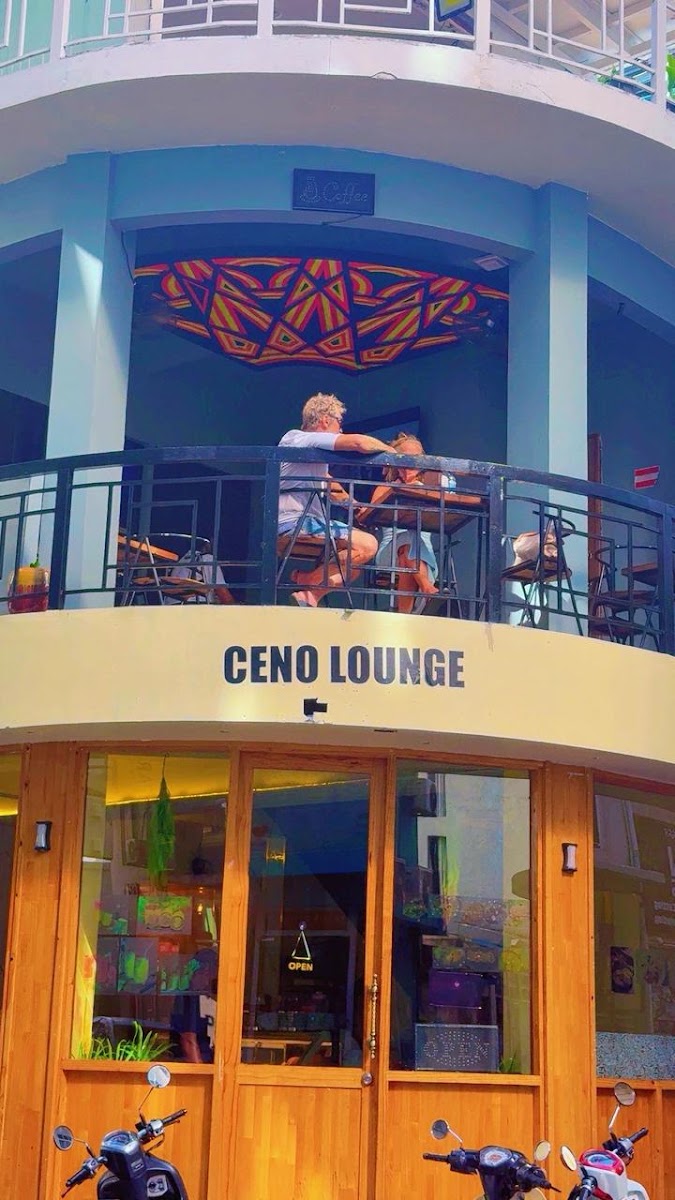 CENOLOUNGE