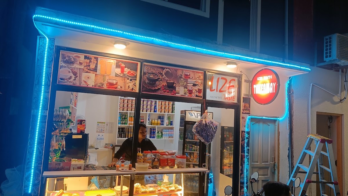 Lize Takeaway photo 1