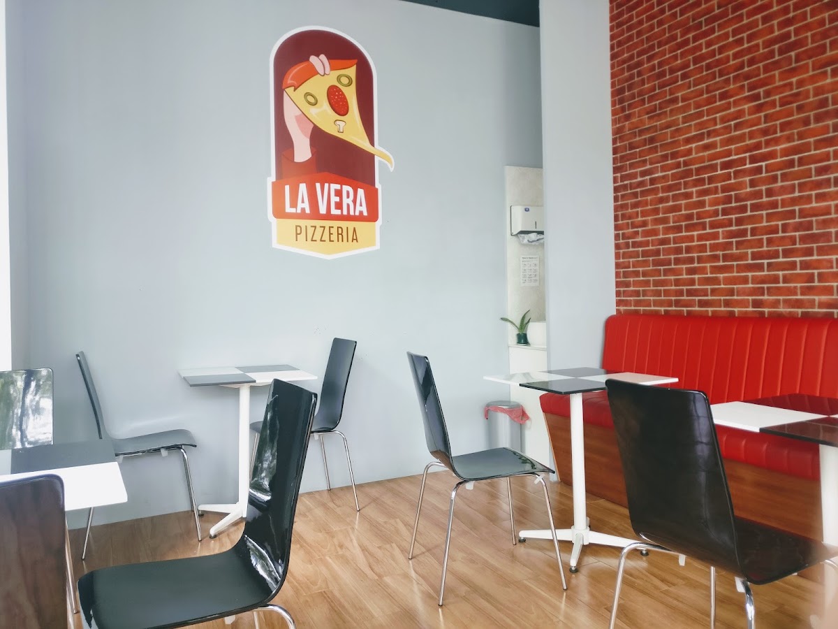 La Vera Pizzeria – Malé photo 1