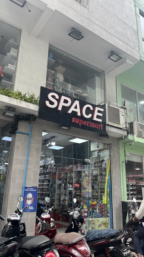 Space Supermart