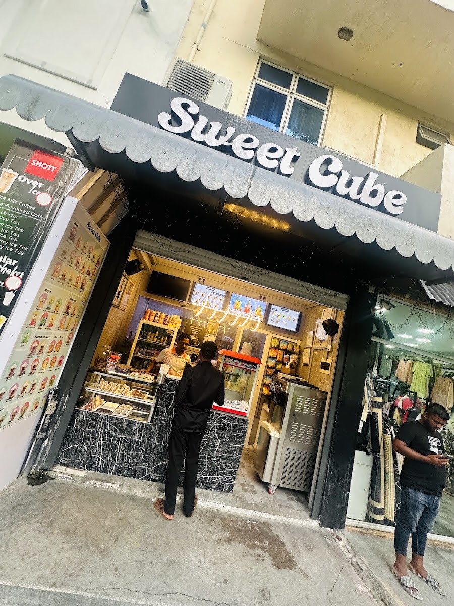 Sweet Cube