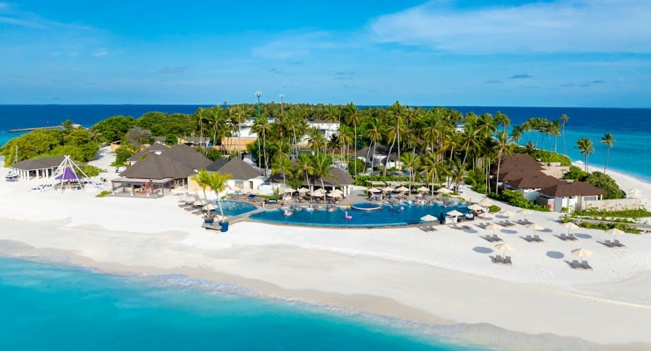 Avani+ Fares Maldives Resort photo 1