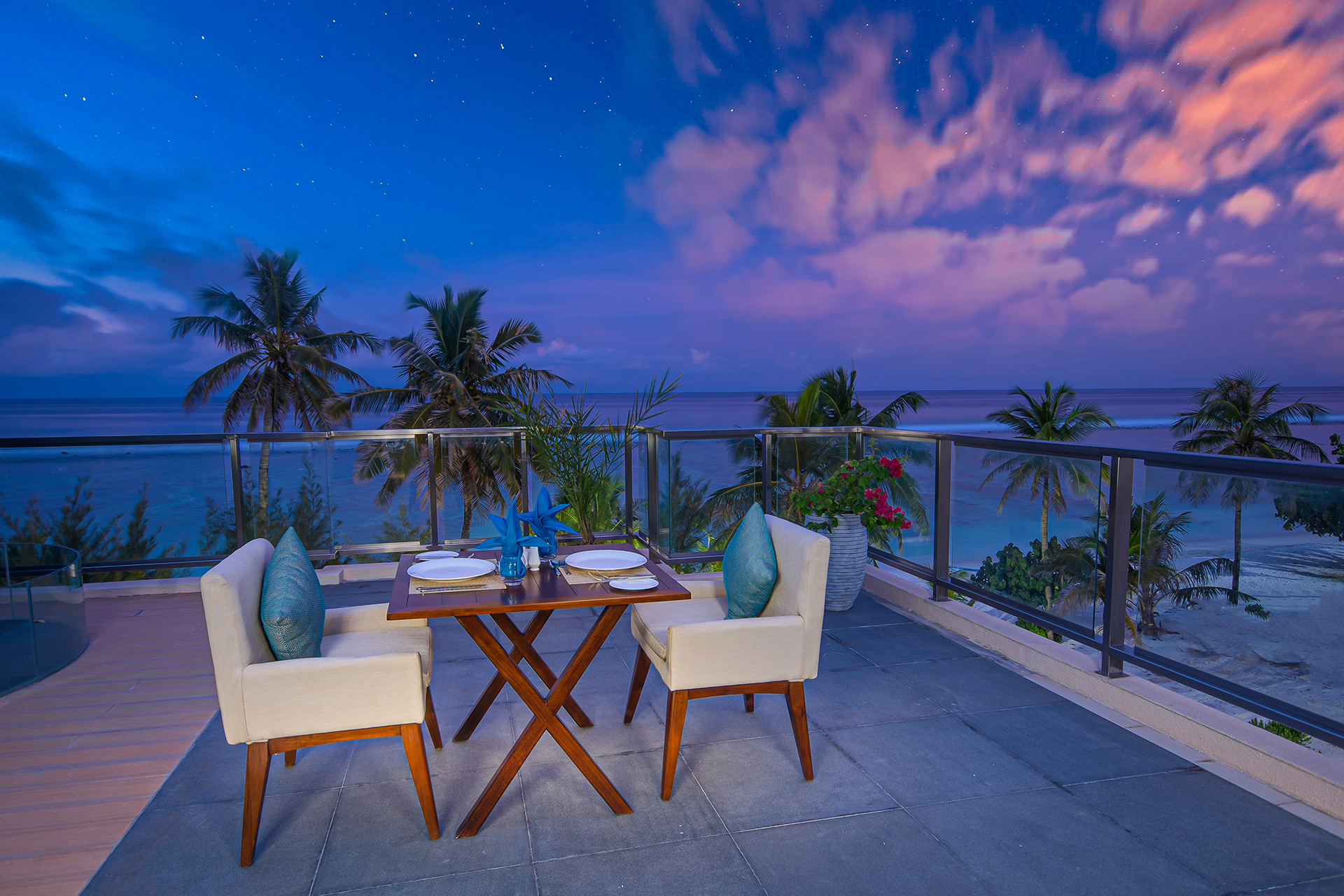 High Tide Restaurant