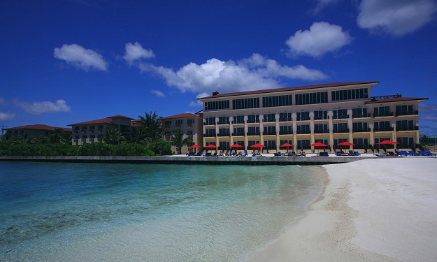 Hulhule Island Hotel