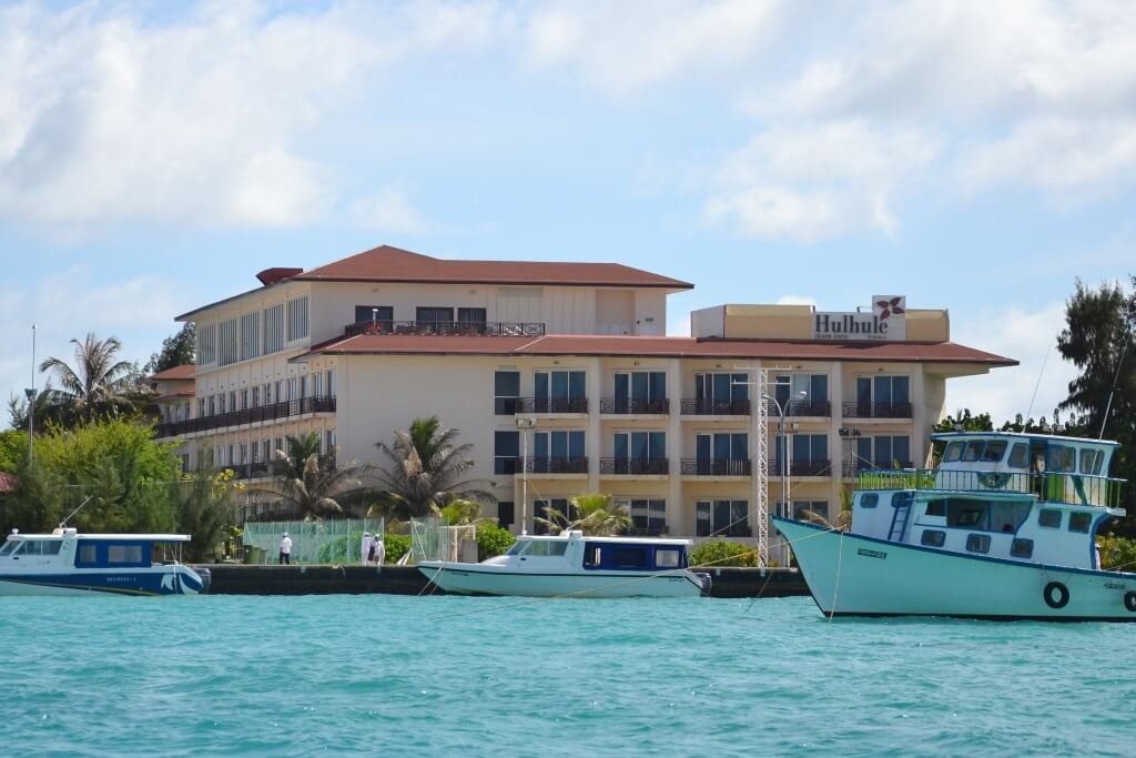 Hulhule Island Hotel photo 2