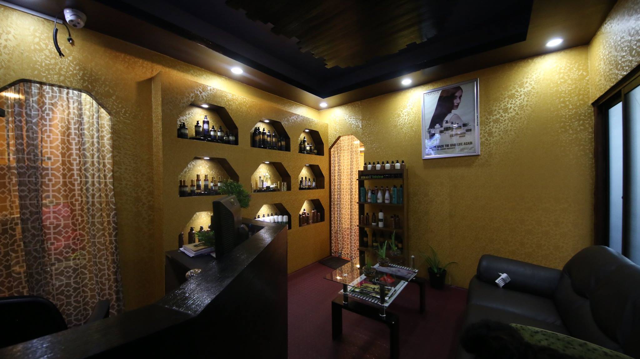 Chic Salon