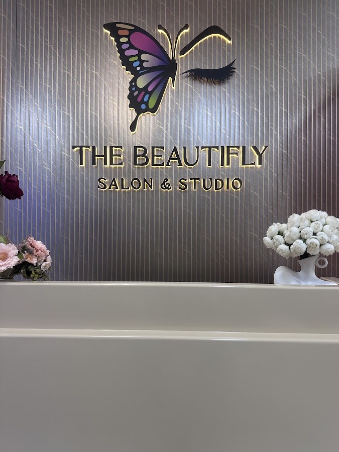 THE BEAUTIFLY